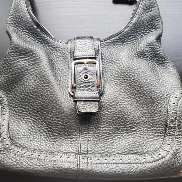 Coach - Picture 3 of 16